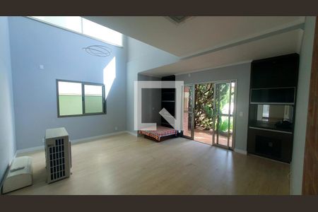 Sala de casa de condomínio para alugar com 3 quartos, 231m² em Residencial Paineiras, Campinas