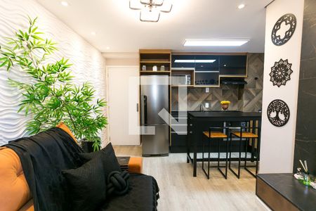 Sala de apartamento para alugar com 2 quartos, 42m² em Parque Esmeralda, São Paulo