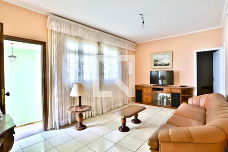 Sala de casa para alugar com 5 quartos, 297m² em Vila Prudente, São Paulo