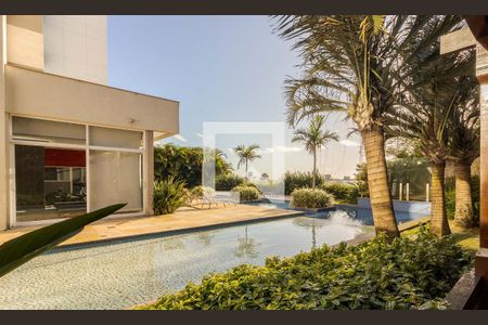 Studio para alugar com 45m², 1 quarto e 1 vaga Studio para alugar com 45m², 1 quarto e 1 vagaÁrea comum - Piscina