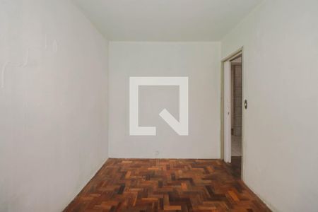 Quarto 2 de apartamento para alugar com 2 quartos, 45m² em Rubem Berta, Porto Alegre