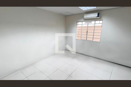 Quarto 3 de casa à venda com 5 quartos, 134m² em Nova Suíça, Belo Horizonte