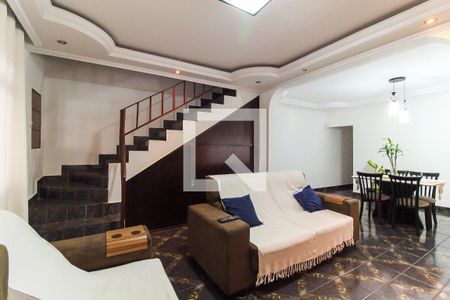 Sala de casa à venda com 5 quartos, 298m² em Vila Taquari, São Paulo