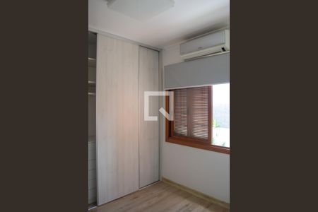 Suite  de apartamento à venda com 3 quartos, 85m² em Ipanema, Porto Alegre