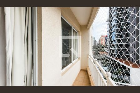 Varanda de apartamento à venda com 3 quartos, 85m² em Cambuí, Campinas