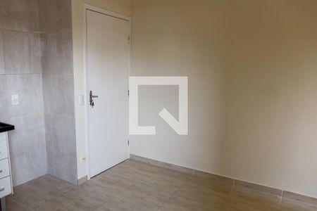 sala de apartamento para alugar com 1 quarto, 45m² em Km 18, Osasco