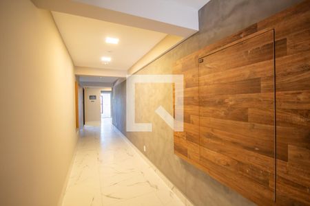 Apartamento à venda com 41m², 2 quartos e 1 vaga Apartamento à venda com 41m², 2 quartos e 1 vagaEntrada