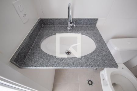 Apartamento à venda com 41m², 2 quartos e 1 vaga Apartamento à venda com 41m², 2 quartos e 1 vagaBanheiro