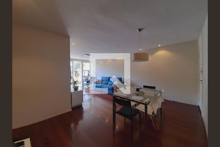 Apartamento à venda com 130m², 2 quartos e 1 vagaSala