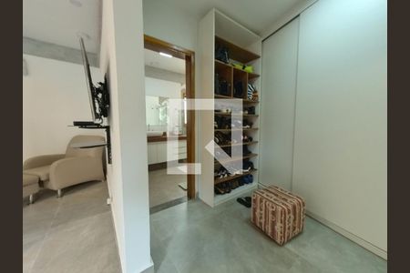 Quarto 1 - Closet de casa à venda com 3 quartos, 330m² em City América, São Paulo