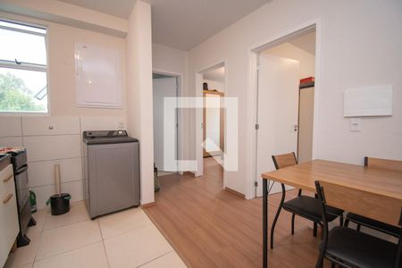 cozinha/lavanderia de apartamento à venda com 2 quartos, 53m² em Feitoria, São Leopoldo