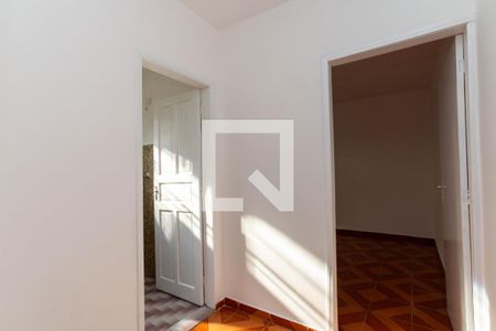 Corredor de casa para alugar com 2 quartos, 100m² em Jardim Sueli, Guarulhos