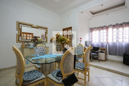 Sala de jantar de casa à venda com 2 quartos, 100m² em Vila Romero, São Paulo