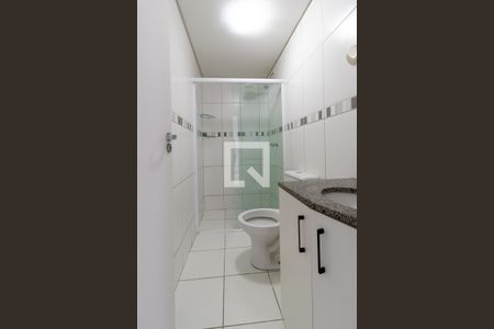 Banheiro Social de apartamento para alugar com 2 quartos, 49m² em Portão, Curitiba