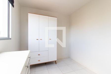 Quarto 1 de apartamento para alugar com 2 quartos, 49m² em Portão, Curitiba