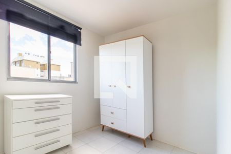 Quarto 1 de apartamento para alugar com 2 quartos, 49m² em Portão, Curitiba