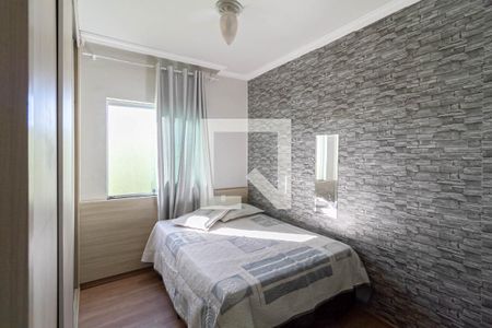 Quarto 2 de casa à venda com 5 quartos, 206m² em Piratininga (venda Nova), Belo Horizonte