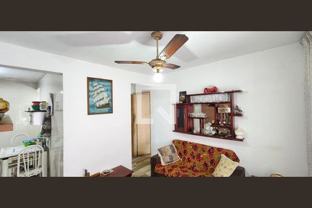 Sala de apartamento para alugar com 2 quartos, 45m² em Aparecida, Santos