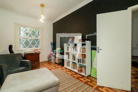 Escritório de casa à venda com 3 quartos, 300m² em Petrópolis, Porto Alegre