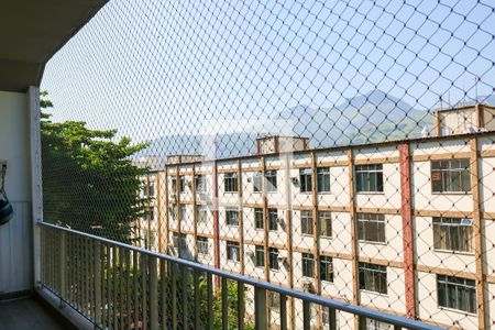 Vista do Quarto 2 de apartamento à venda com 2 quartos, 79m² em Méier, Rio de Janeiro