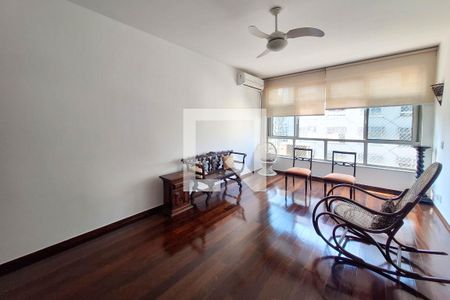 Sala de apartamento para alugar com 3 quartos, 130m² em Icaraí, Niterói