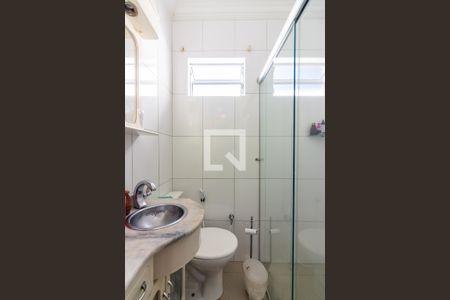 Apartamento à venda com 200m², 4 quartos e 2 vagas Apartamento à venda com 200m², 4 quartos e 2 vagasBanheiro 2