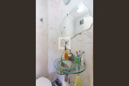 Lavabo de apartamento para alugar com 4 quartos, 200m² em Vila Osasco, Osasco