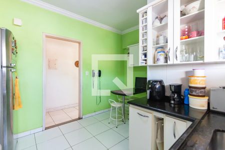 Cozinha  de apartamento à venda com 4 quartos, 200m² em Vila Osasco, Osasco