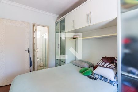 Apartamento à venda com 200m², 4 quartos e 2 vagas Apartamento à venda com 200m², 4 quartos e 2 vagasQuarto 4