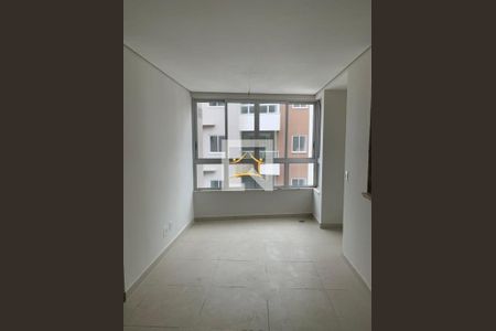 Apartamento à venda com 3 quartos, 113m² em João Pinheiro, Belo Horizonte