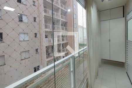 Varanda da Sala de apartamento à venda com 2 quartos, 54m² em Jardim do Lago Continuação, Campinas
