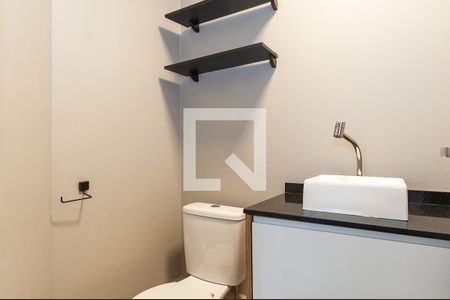 Banheiro de apartamento para alugar com 1 quarto, 38m² em Bom Retiro, São Paulo