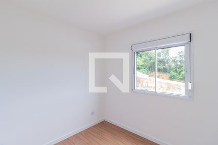 Quarto 1 de apartamento para alugar com 2 quartos, 47m² em Jardim Santa Tereza, Carapicuíba