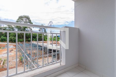 Sacada de apartamento para alugar com 2 quartos, 47m² em Jardim Santa Tereza, Carapicuíba