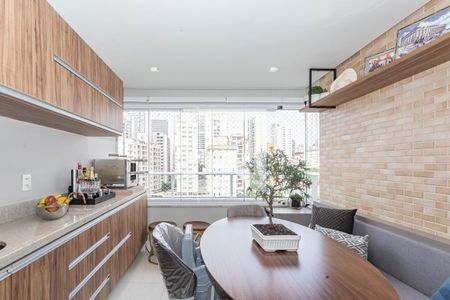 Varanda de apartamento para alugar com 2 quartos, 68m² em Vila Mariana, São Paulo