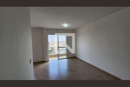 Sala de apartamento para alugar com 2 quartos, 77m² em Jardim Messina, Jundiaí