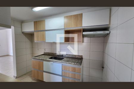 Cozinha e Área de Serviço de apartamento para alugar com 2 quartos, 77m² em Jardim Messina, Jundiaí