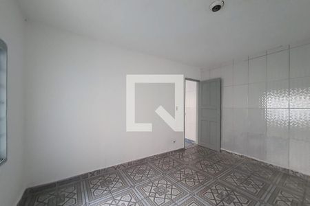 Quarto 1 de casa de condomínio para alugar com 1 quarto, 30m² em Vila Roque, São Paulo