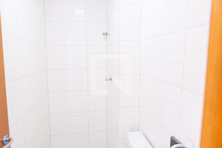 Banheiro de apartamento para alugar com 2 quartos, 32m² em Vila Buenos Aires, São Paulo