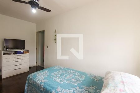 Quarto de apartamento à venda com 1 quarto, 55m² em Sarandi, Porto Alegre