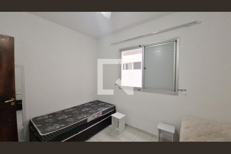 Sala de apartamento para alugar com 2 quartos, 65m² em Guilhermina, Praia Grande