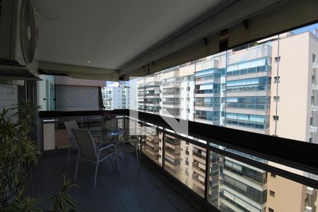 Varanda de apartamento à venda com 2 quartos, 92m² em Jacarepaguá, Rio de Janeiro