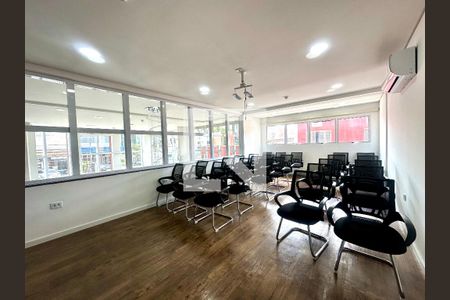 Studio à venda com 34m², 1 quarto e 1 vaga Studio à venda com 34m², 1 quarto e 1 vagaArea Comum - Auditorio