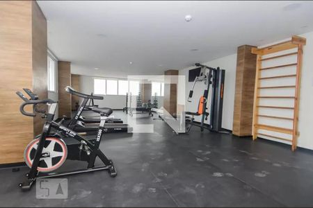 Studio à venda com 34m², 1 quarto e 1 vaga Studio à venda com 34m², 1 quarto e 1 vagaÁrea Comum - Academia