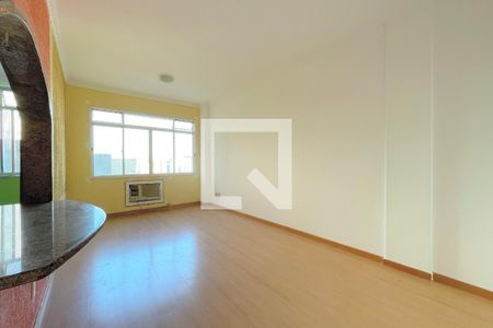 Sala de apartamento à venda com 3 quartos, 120m² em Centro Histórico, Porto Alegre