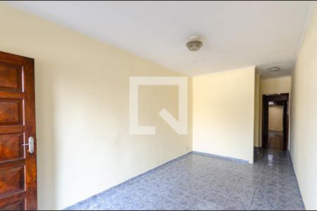 Sala de casa para alugar com 2 quartos, 85m² em Jardim Almanara, São Paulo