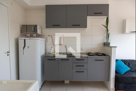 Sala/cozinha de apartamento para alugar com 2 quartos, 34m² em Cambuci, São Paulo