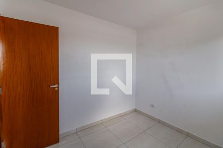 Quarto 1 de apartamento para alugar com 2 quartos, 40m² em Vila Sílvia, São Paulo