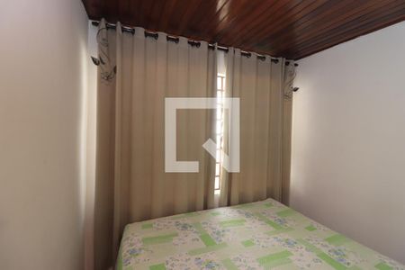 Quarto 2 de casa à venda com 4 quartos, 120m² em Vila Carrão, São Paulo