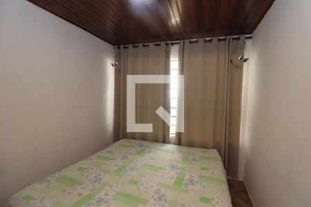 Quarto 2 de casa à venda com 4 quartos, 120m² em Vila Carrão, São Paulo